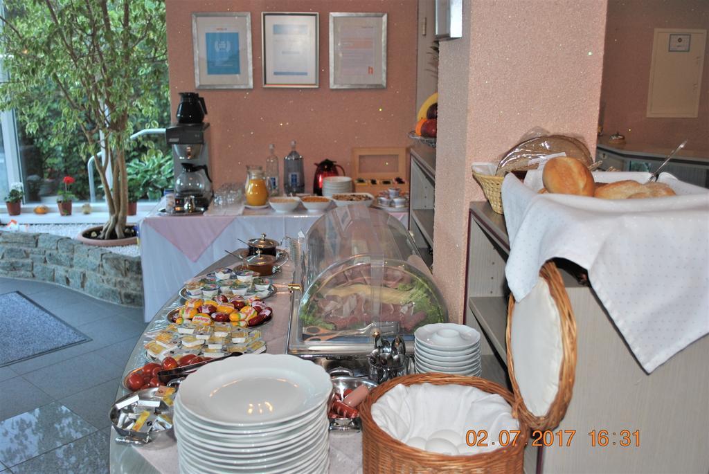 Hotel Garni Am Schaefersberg นีเดิร์นเฮาเซน ภายนอก รูปภาพ