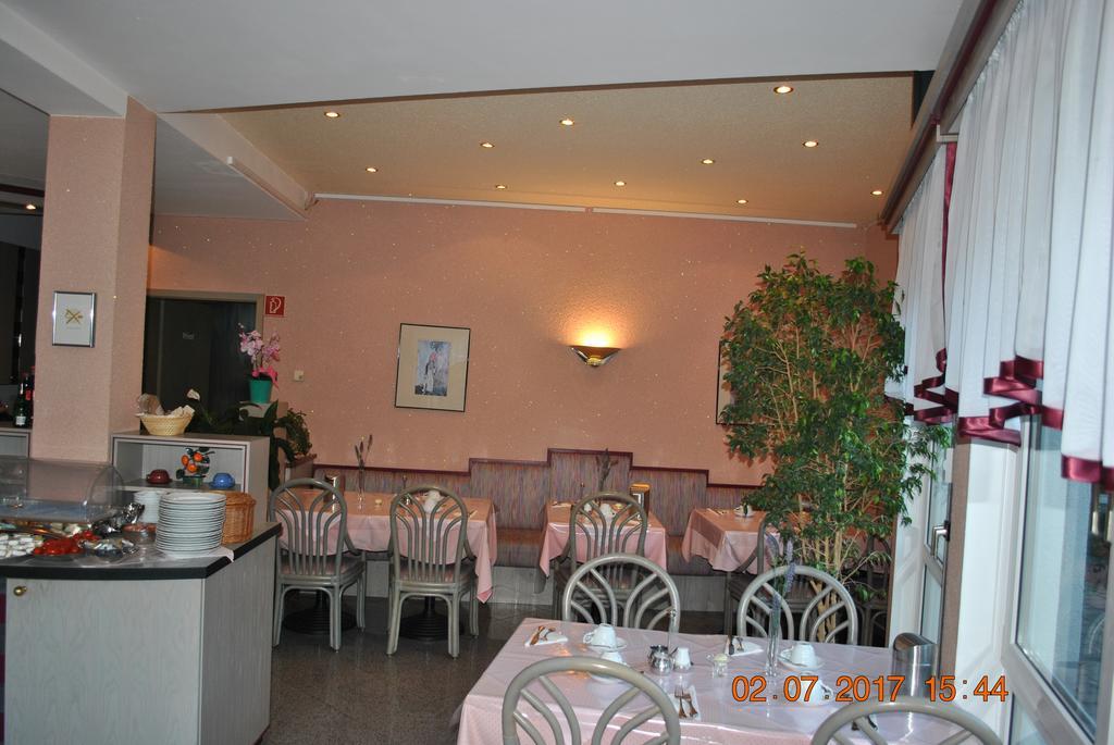 Hotel Garni Am Schaefersberg นีเดิร์นเฮาเซน ภายนอก รูปภาพ